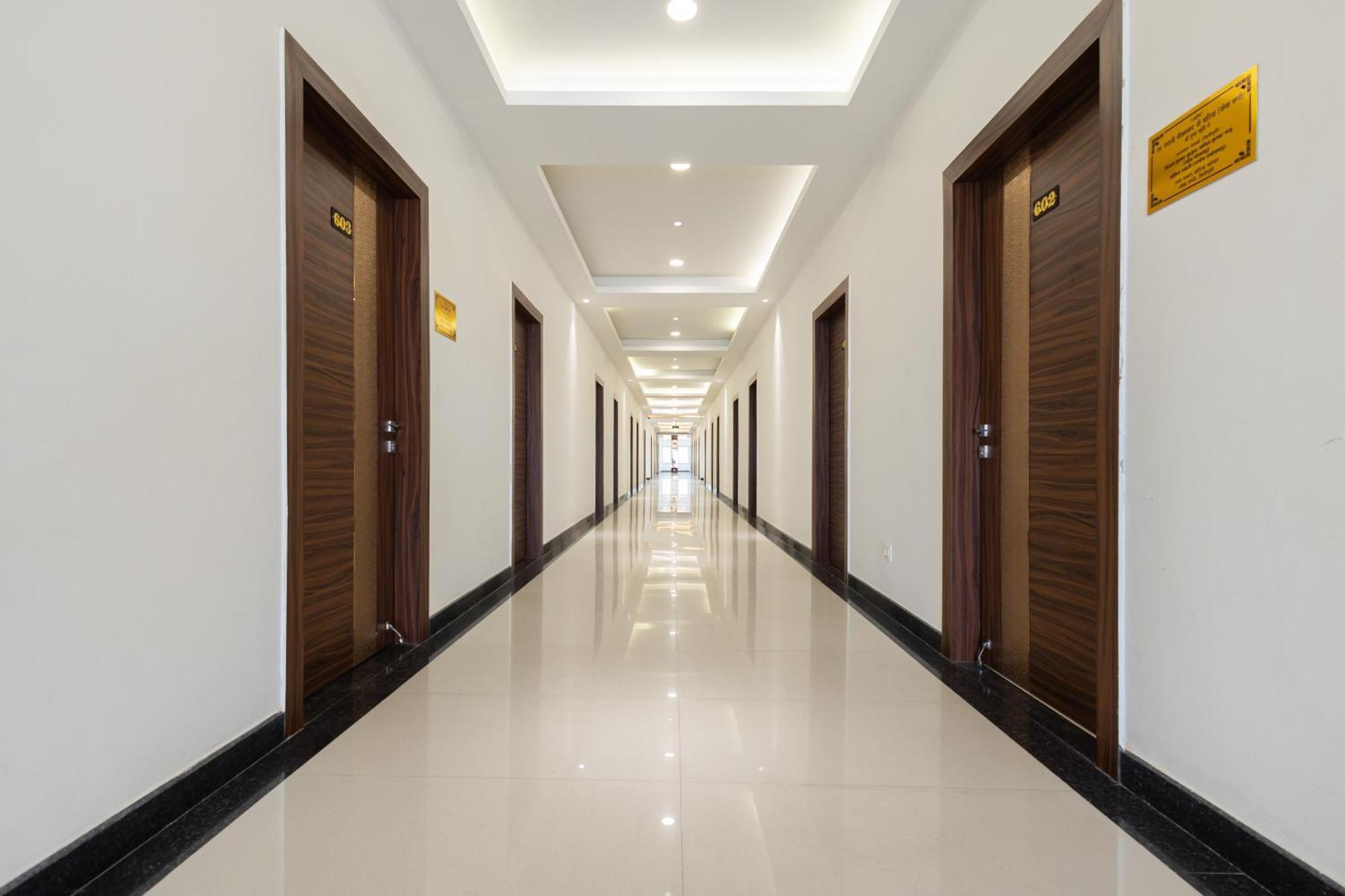 Maryada Maitri Resort -100 Rooms & 3 Banquets Siliguri Esterno foto