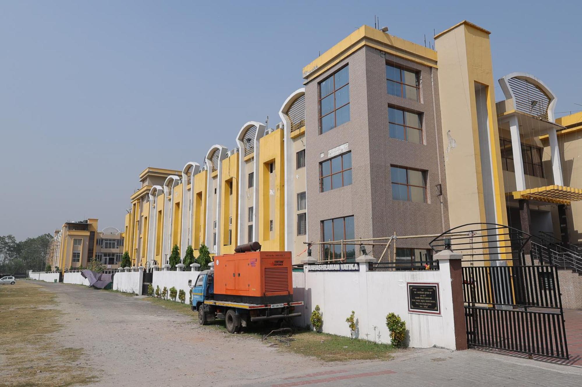 Maryada Maitri Resort -100 Rooms & 3 Banquets Siliguri Esterno foto